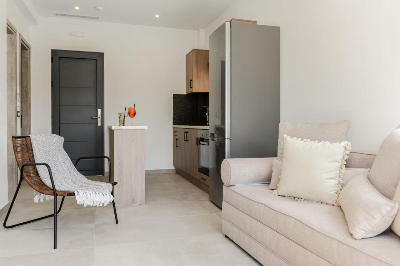 Lagoon Luxury Suites Vasilikí Kültér fotó